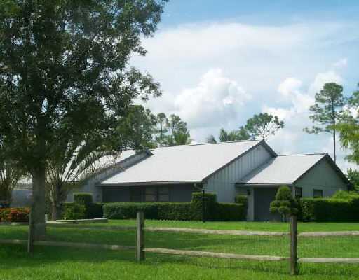 2081 Southwest Perry Terrace Stuart, FL 34997 - Photo 1 of 6 Primary Photo