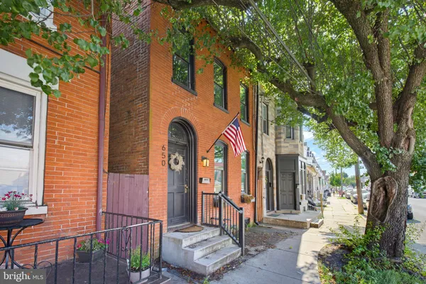 $290,000 | 650 Columbia Avenue, Lancaster, PA 17603