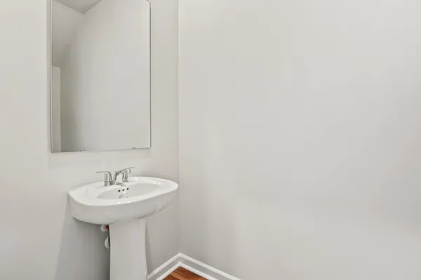 $2,750 | 376 Tiliwa Street, Summerville, SC 29486