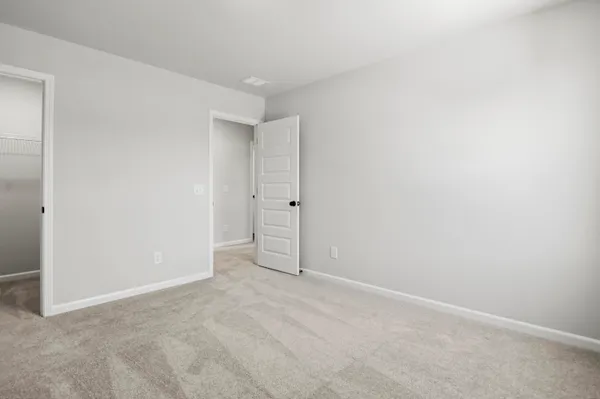 $2,750 | 376 Tiliwa Street, Summerville, SC 29486