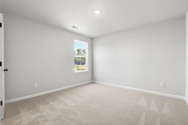 $2,750 | 376 Tiliwa Street, Summerville, SC 29486