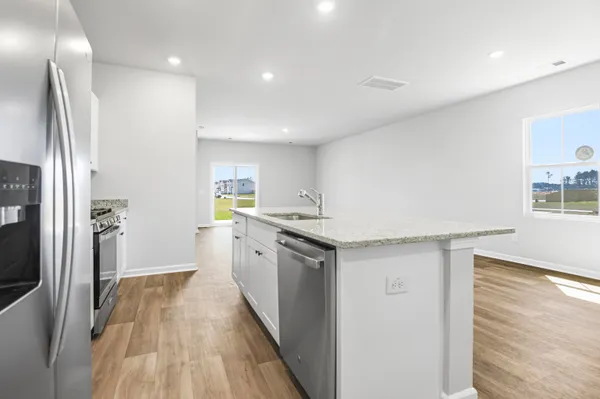 $2,750 | 376 Tiliwa Street, Summerville, SC 29486