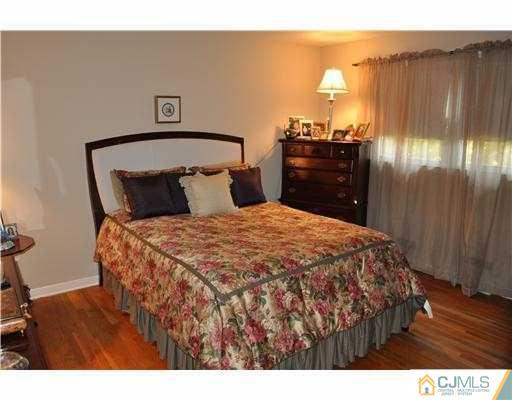 1419 Seminole Road North Brunswick, NJ 08902 - Photo 8 of 9 Gallery Image 8