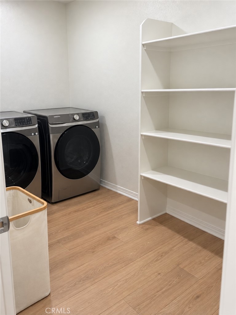 2511 Gunner Ridge Way Rialto, CA 92377 - Photo 6 of 13 Laundry