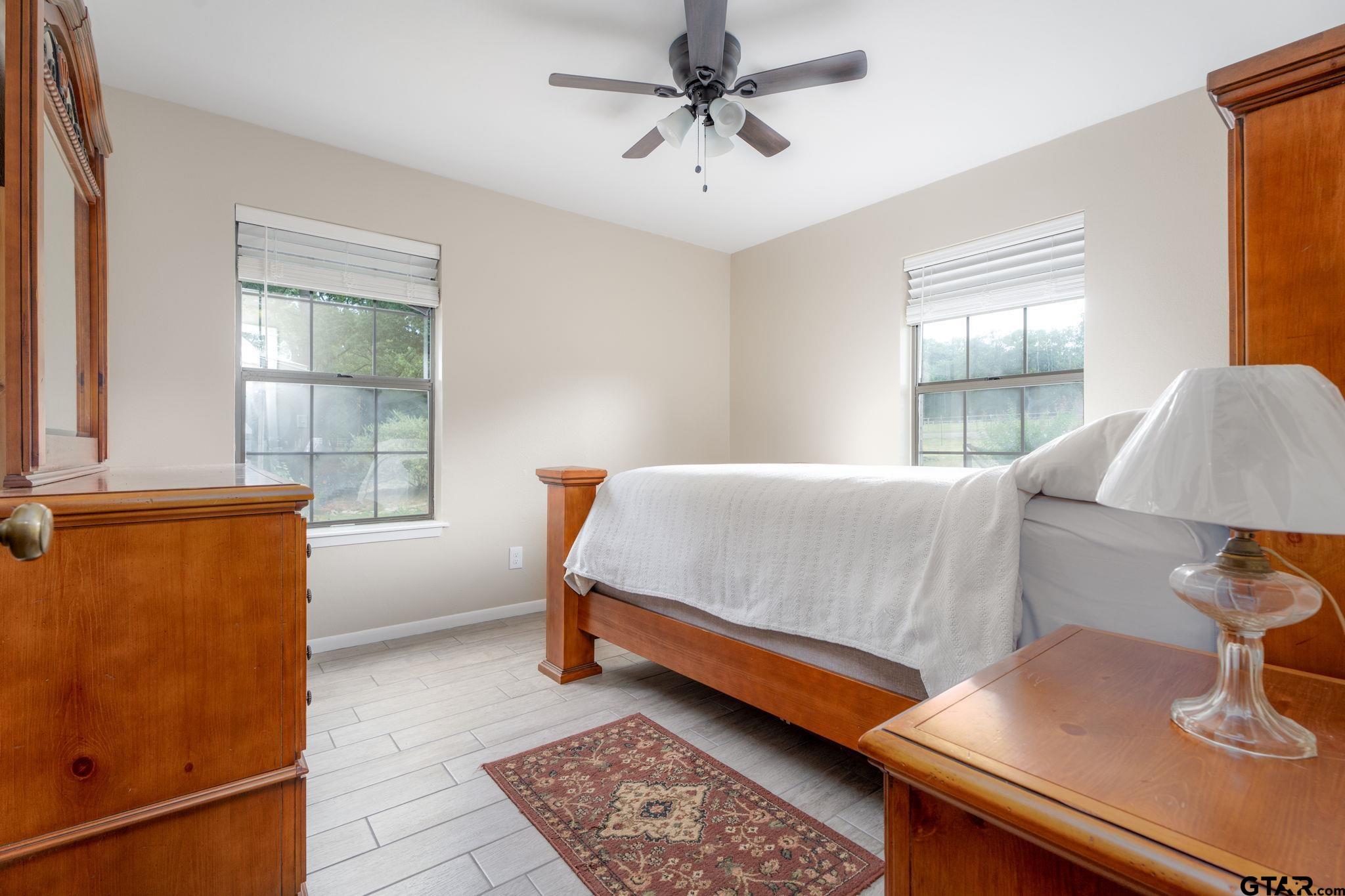 13402 County Road 1131 Flint, TX 75762 - Photo 17 of 31