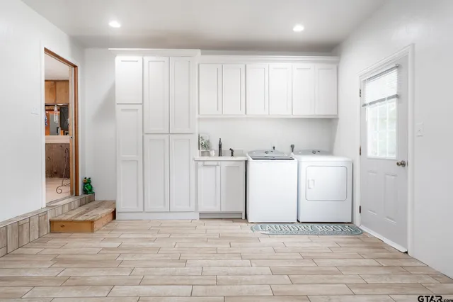 $412,750 | 13402 County Road 1131, Flint, TX 75762