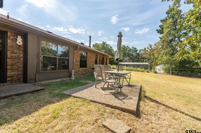 $412,750 | 13402 County Road 1131, Flint, TX 75762