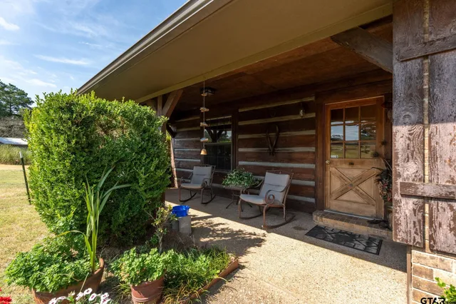 $412,750 | 13402 County Road 1131, Flint, TX 75762