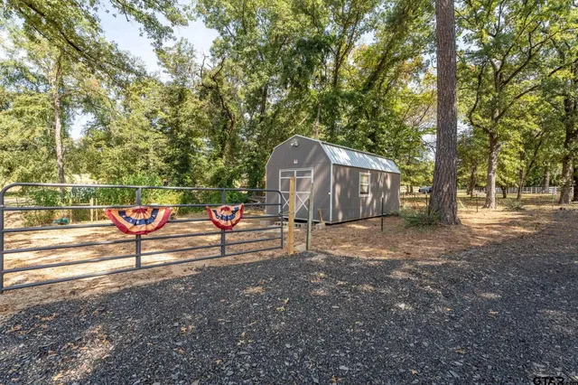 $412,750 | 13402 County Road 1131, Flint, TX 75762