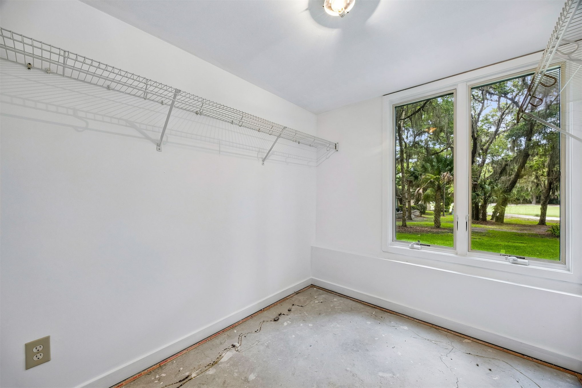 3316 Sea Marsh Road, Unit 3316 Fernandina Beach, FL 32034 - Photo 7 of 42 Primary Closet.