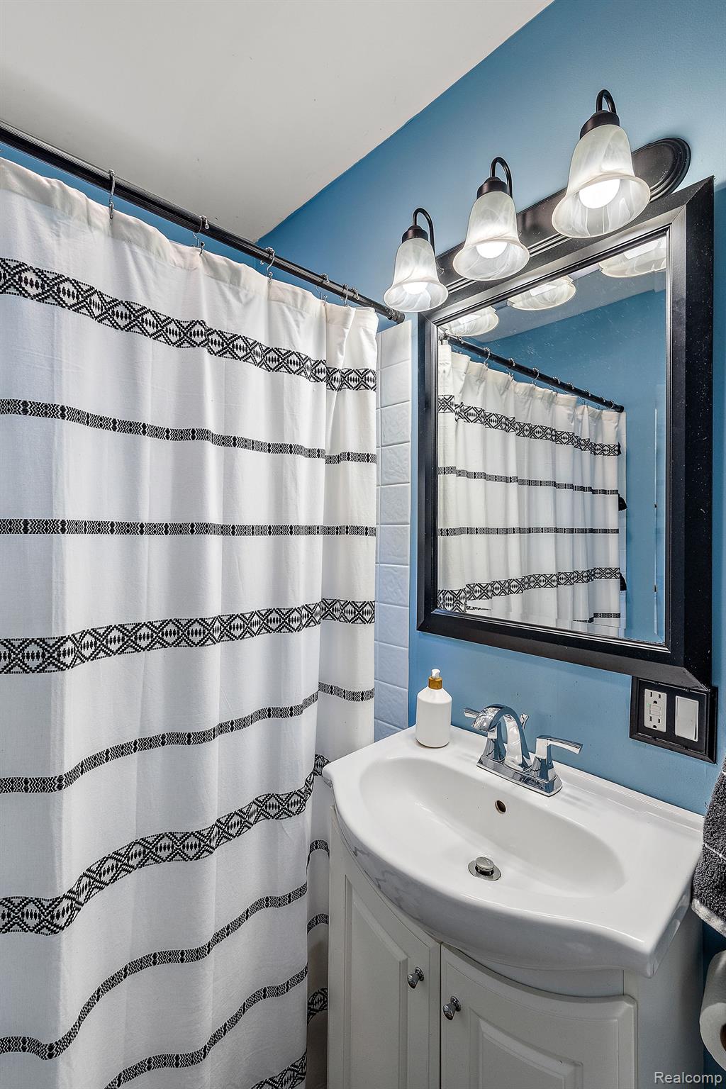 3269 South Vassar Road Davison, MI 48423 - Photo 25 of 35 Gallery Image 25