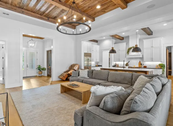 $2,975,000 | 8014 Susan Bradford Lane, Tallahassee, FL 32309