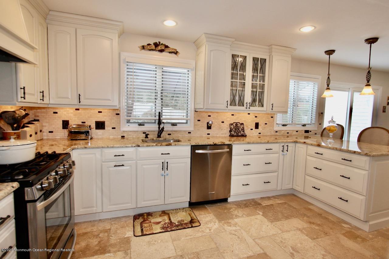 226 Valley Road Neptune Township, NJ 07753 - Photo 2 of 34 226 val - 29