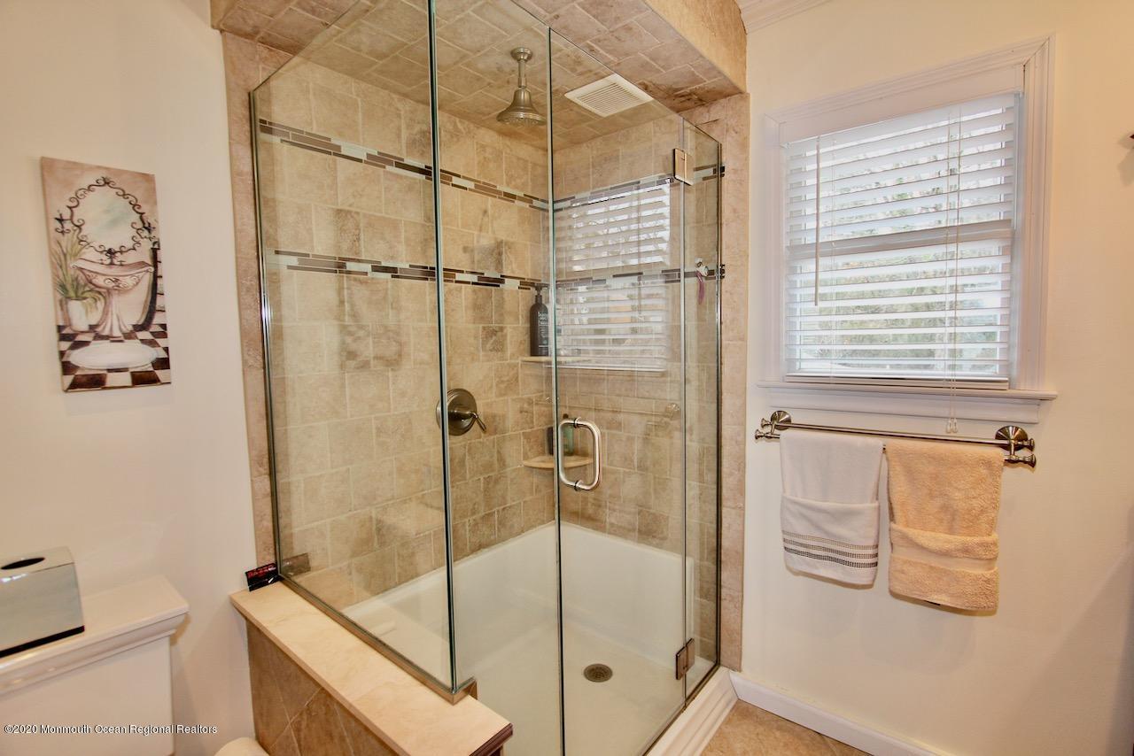 226 Valley Road Neptune Township, NJ 07753 - Photo 21 of 34 226 val - 6