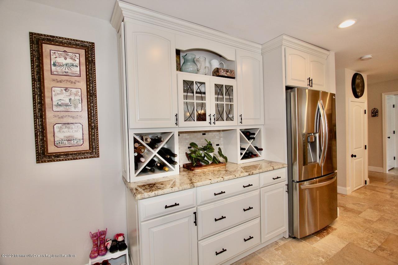 226 Valley Road Neptune Township, NJ 07753 - Photo 6 of 34 226 val - 26
