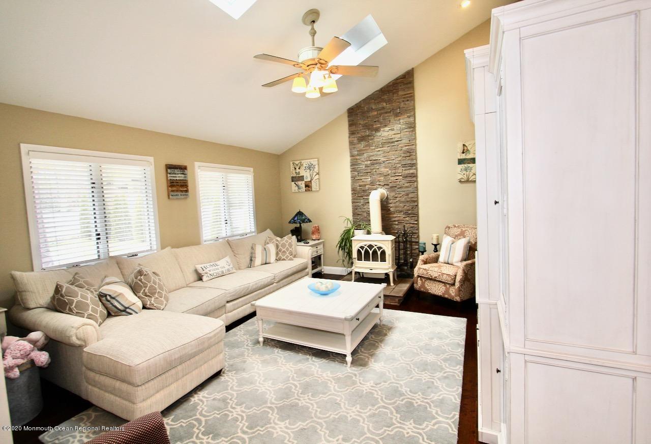 226 Valley Road Neptune Township, NJ 07753 - Photo 8 of 34 226 val - 21