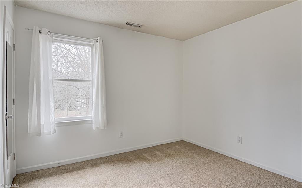5509 Salem View Road Pfafftown, NC 27040 - Photo 23 of 35 Gallery Image 23