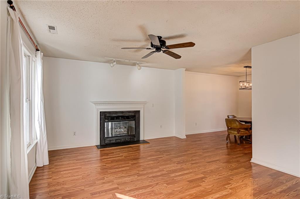 5509 Salem View Road Pfafftown, NC 27040 - Photo 6 of 35 Gallery Image 6