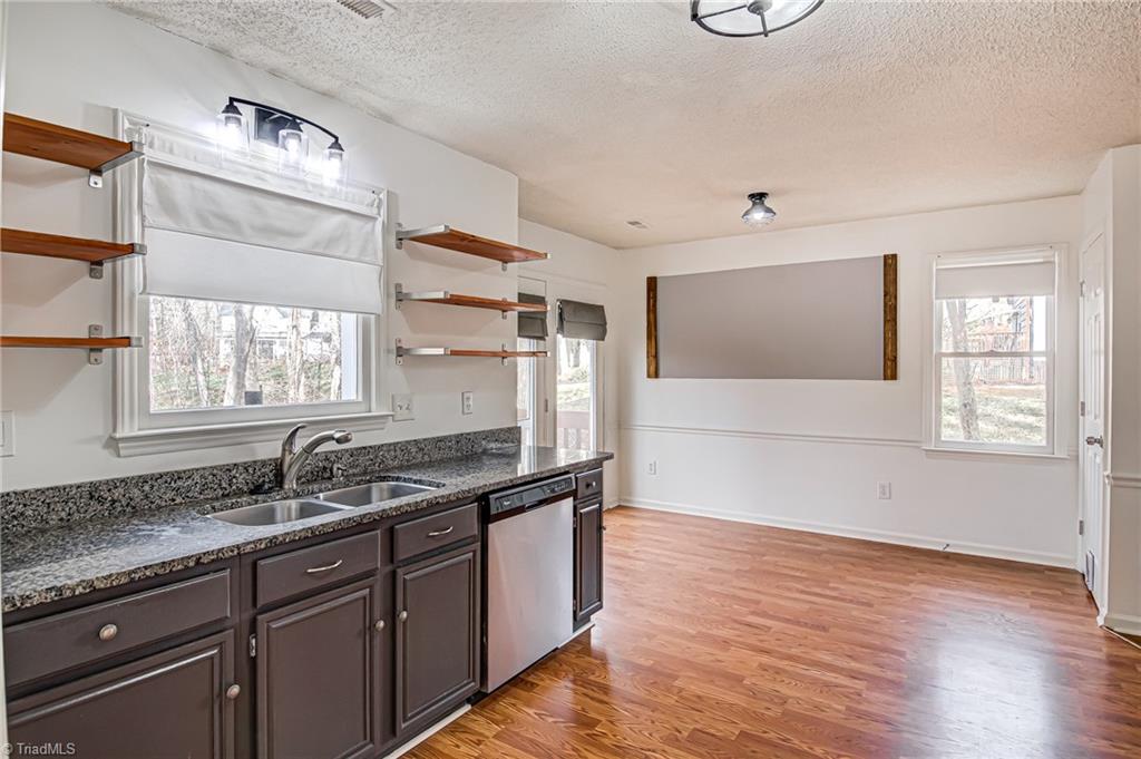 5509 Salem View Road Pfafftown, NC 27040 - Photo 10 of 35 Gallery Image 10