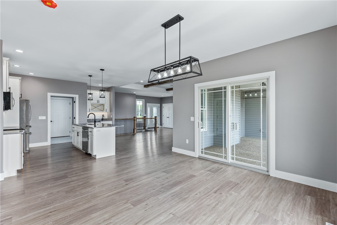 13241 Country Club Road Effingham, IL 62401 - Photo 13 of 41 Gallery Image 13