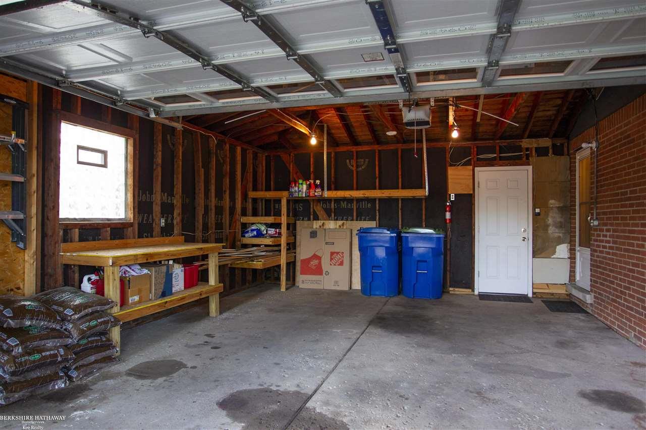 11947 Frazho Road Warren, MI 48089 - Photo 30 of 35