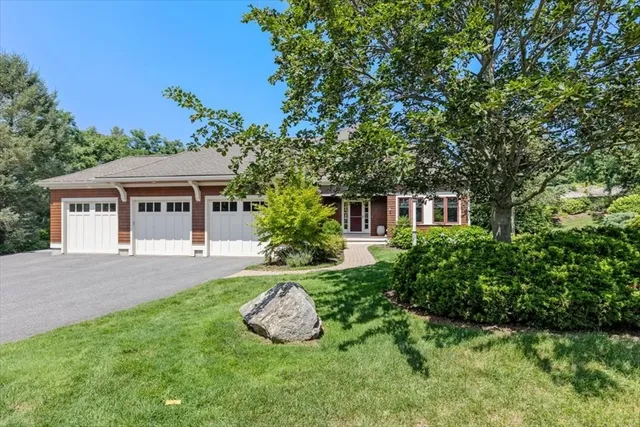 $3,999,000 | 2 Black Rock Drive, Hingham, MA 02043