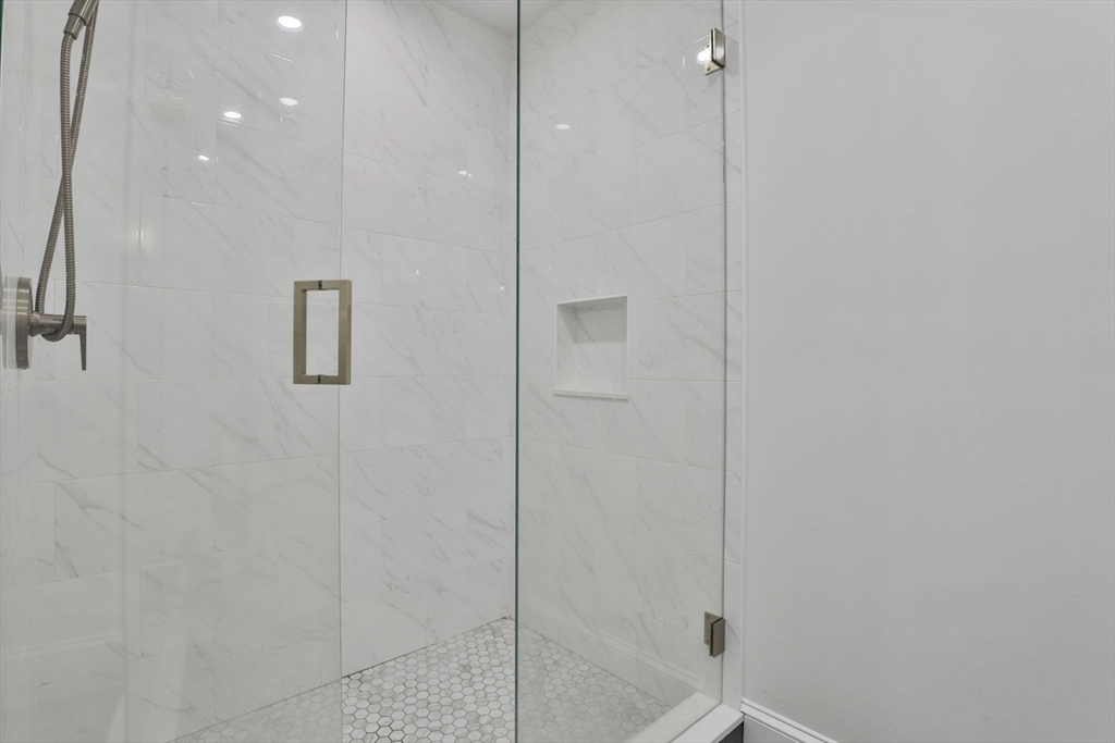 1185 Brook Road Milton, MA 02186 - Photo 20 of 40 Gallery Image 20