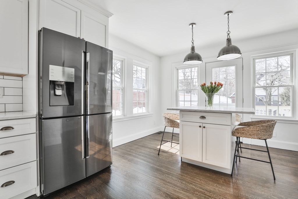 1185 Brook Road Milton, MA 02186 - Photo 4 of 40 Gallery Image 4