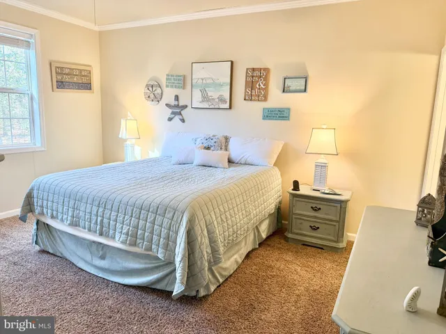 $405,000 | 29 Burr Hill Drive, Berlin, MD 21811