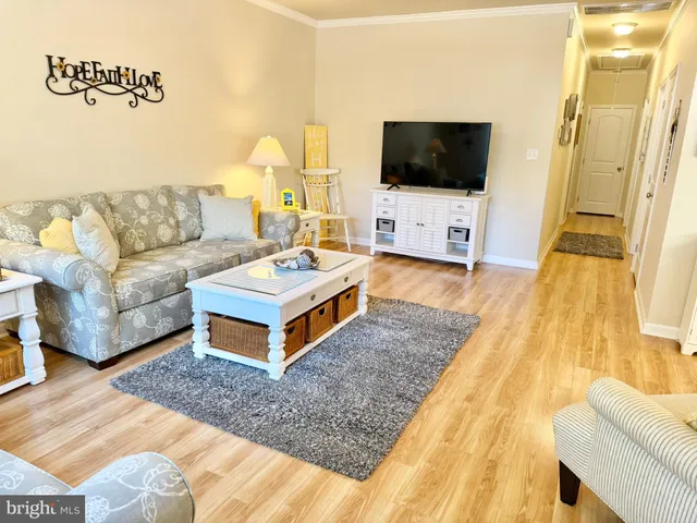 $405,000 | 29 Burr Hill Drive, Berlin, MD 21811