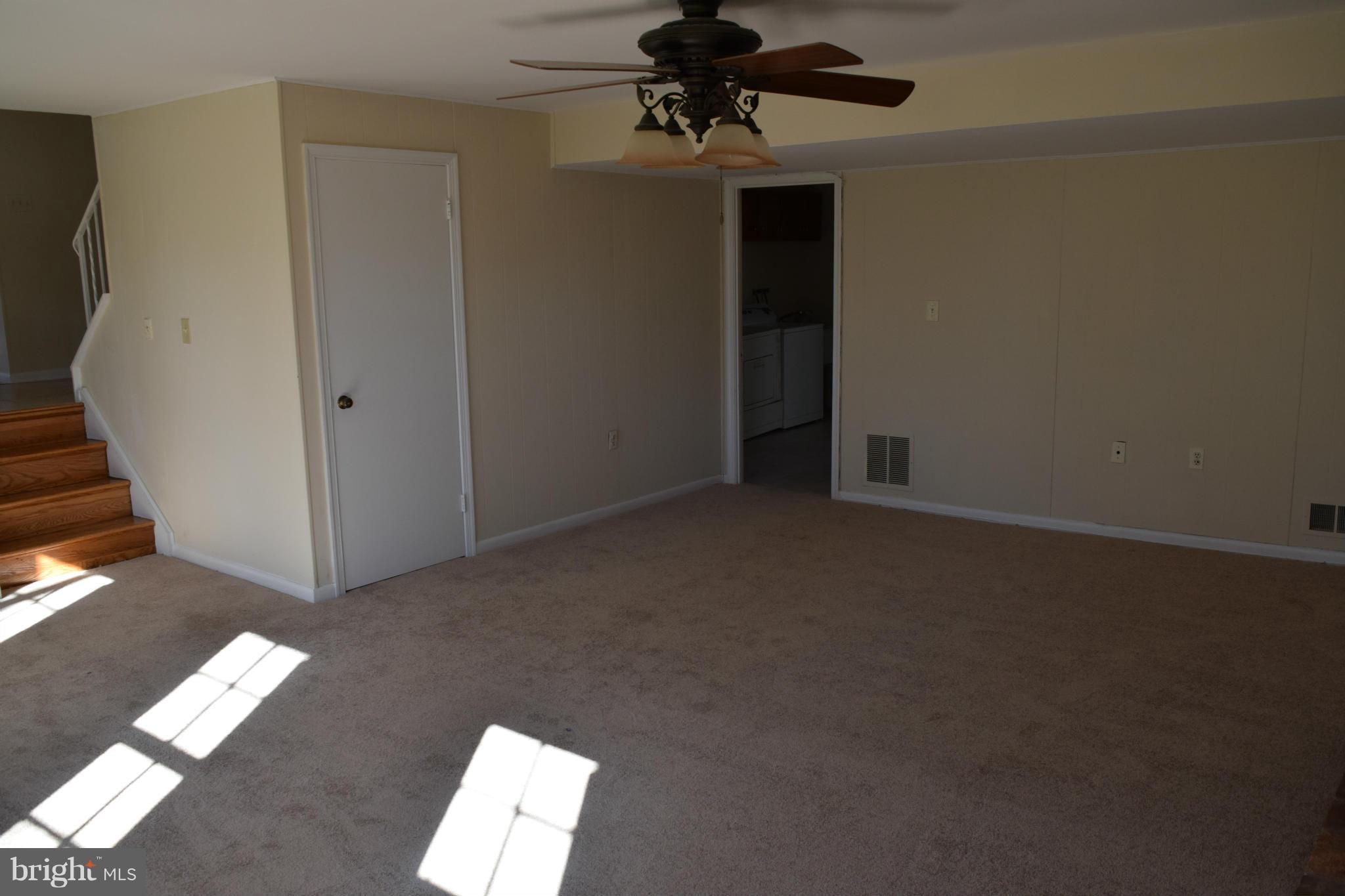 8308 Nightingale Drive Greenbelt, MD 20770 - Photo 11 of 30 Family Room