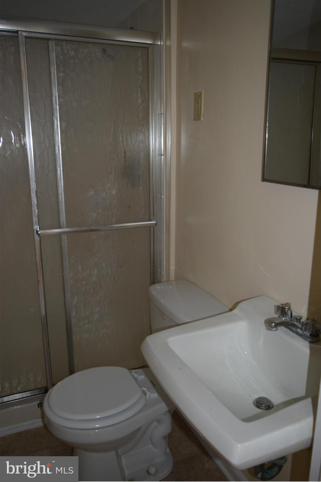 8308 Nightingale Drive Greenbelt, MD 20770 - Photo 16 of 30 Bath