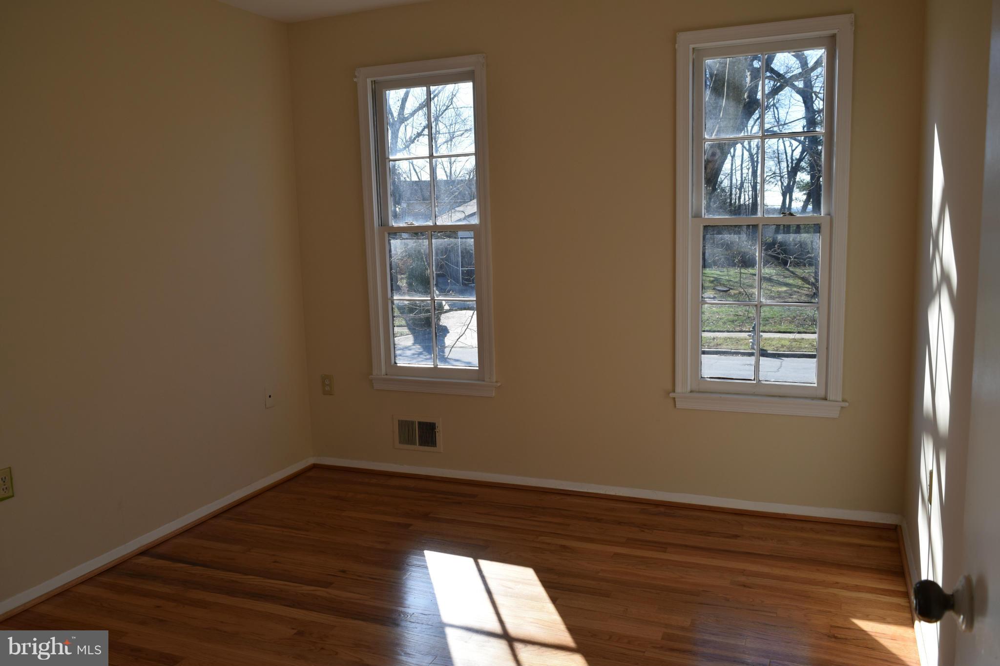 8308 Nightingale Drive Greenbelt, MD 20770 - Photo 24 of 30 Bedroom