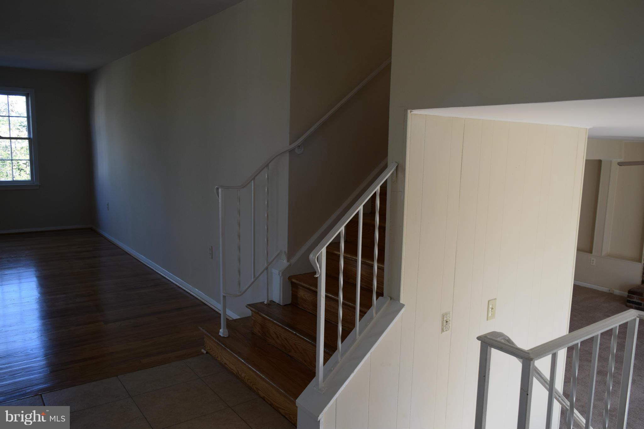 8308 Nightingale Drive Greenbelt, MD 20770 - Photo 3 of 30 Interior (General)