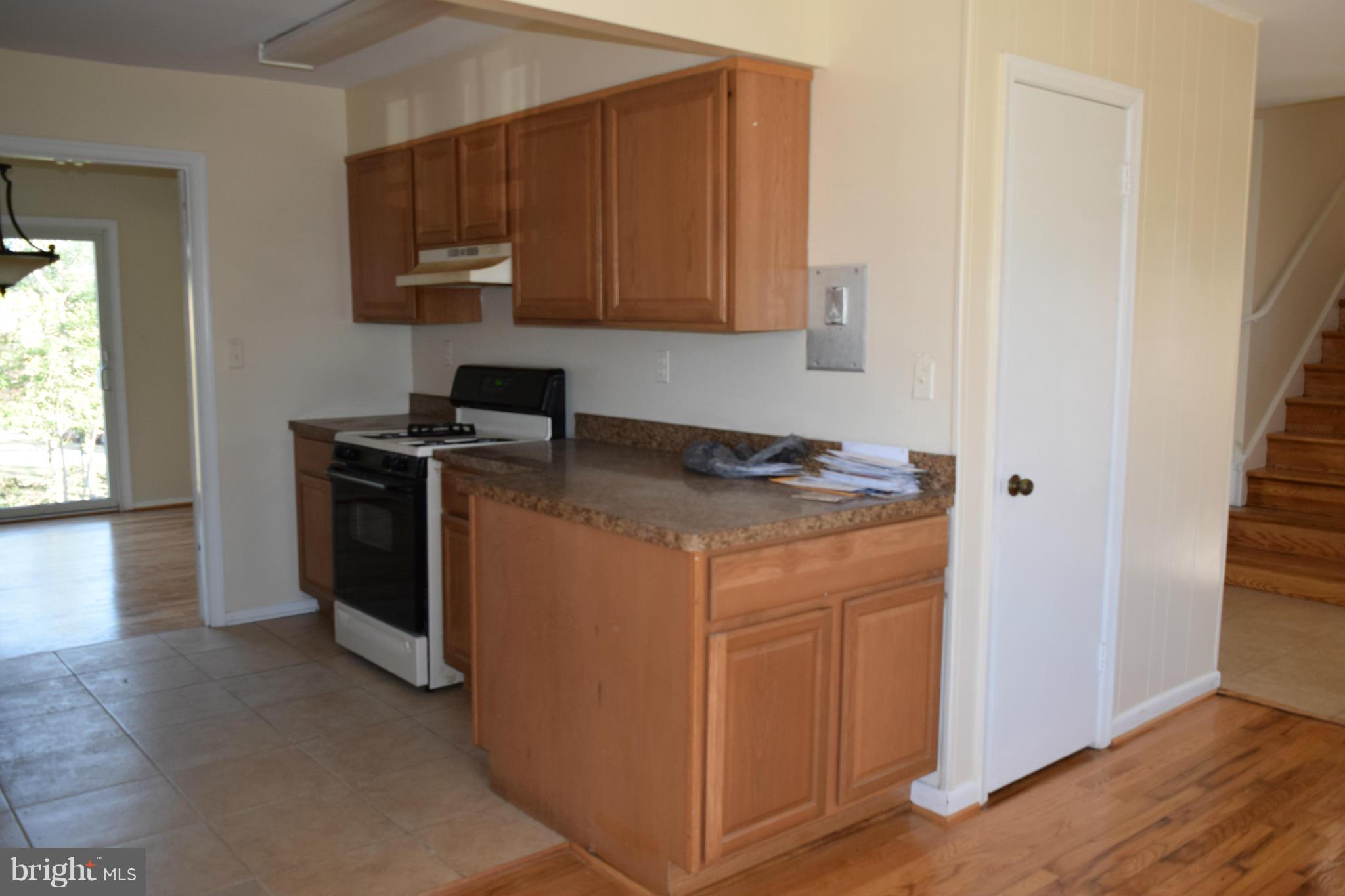8308 Nightingale Drive Greenbelt, MD 20770 - Photo 9 of 30 Kitchen