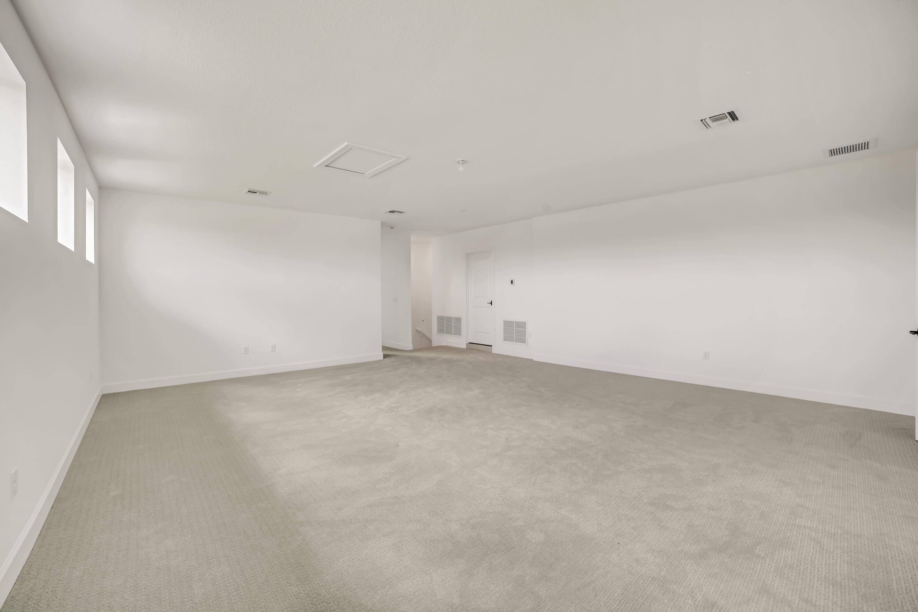 20161 Southeast Bridgewater Drive Jupiter, FL 33458 - Photo 38 of 50 a view of empty room