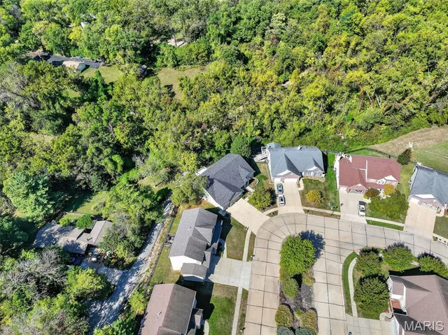 $425,000 | 121 Kendl Court, Florissant, MO 63031