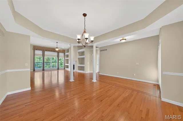 $425,000 | 121 Kendl Court, Florissant, MO 63031