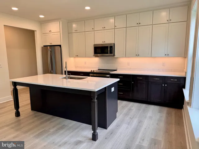 $649,900 | 20201 Sunflower Drive, Lincoln, DE 19960