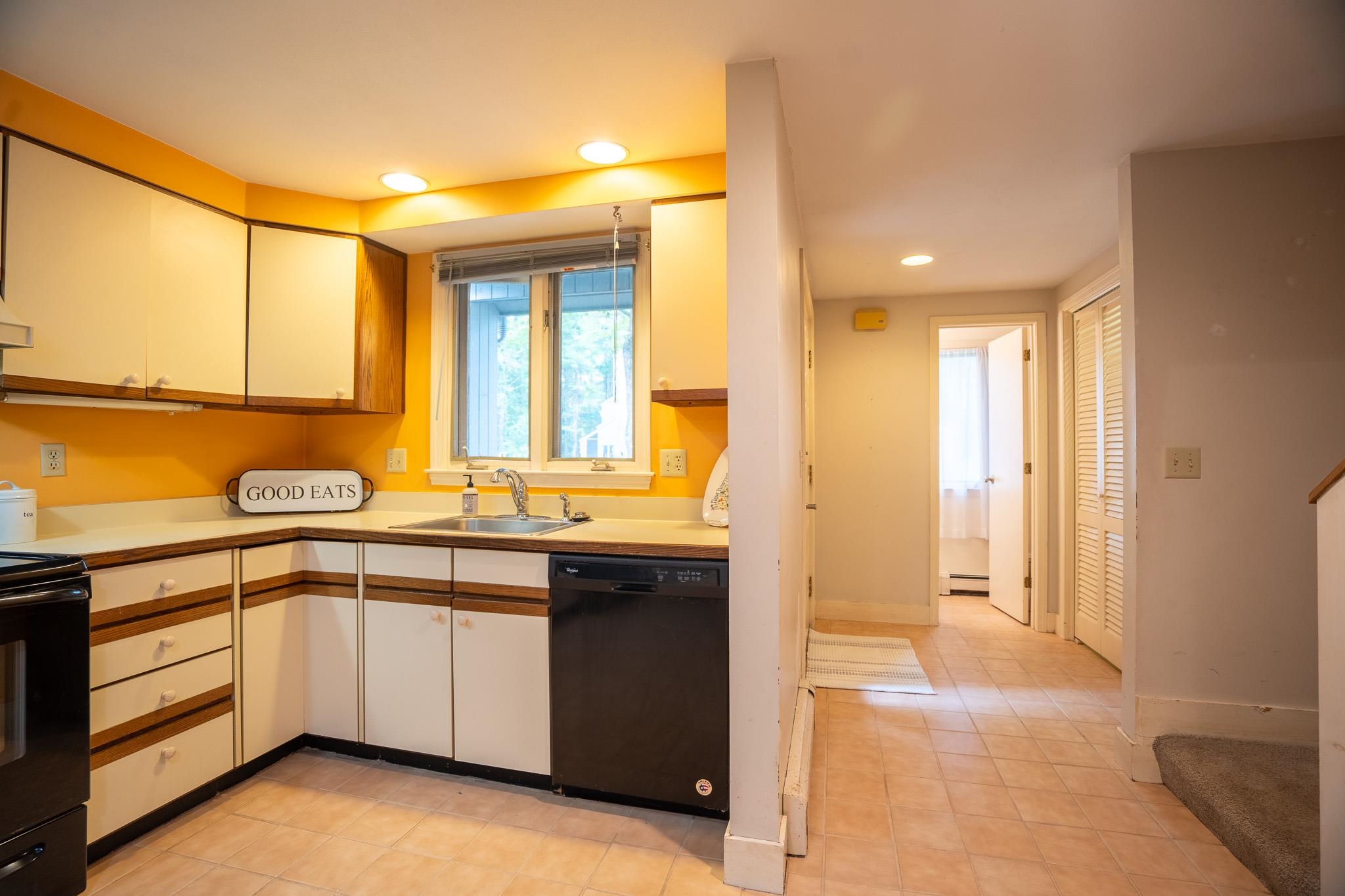 32 Brookside Drive Stratham, NH 03885 - Photo 24 of 28