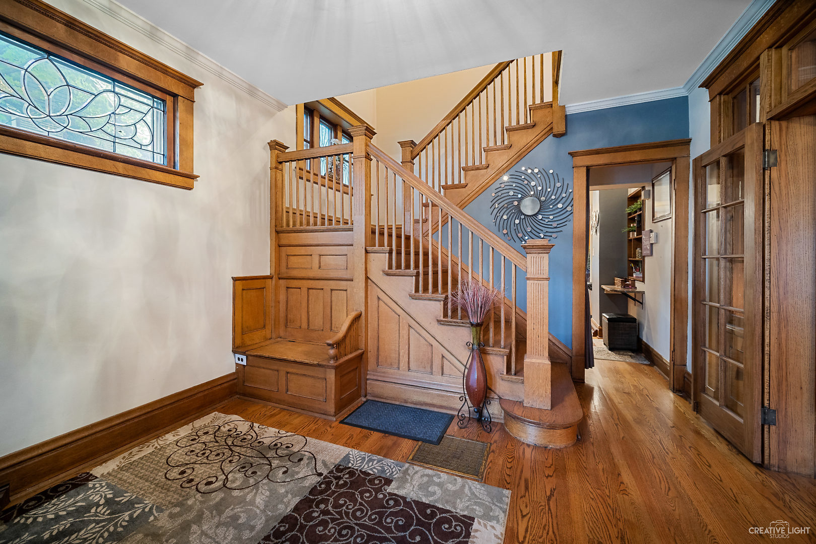 833 North Spring Street Elgin, IL 60120 - Photo 4 of 27