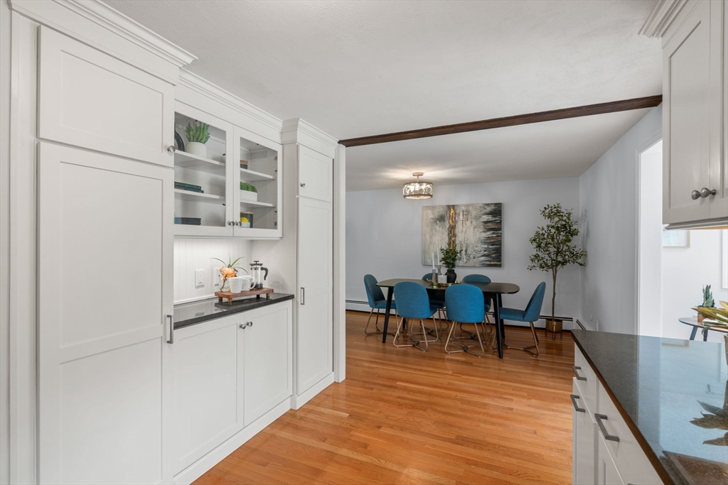 108 Greenwood Road Andover, MA 01810 - Photo 7 of 29