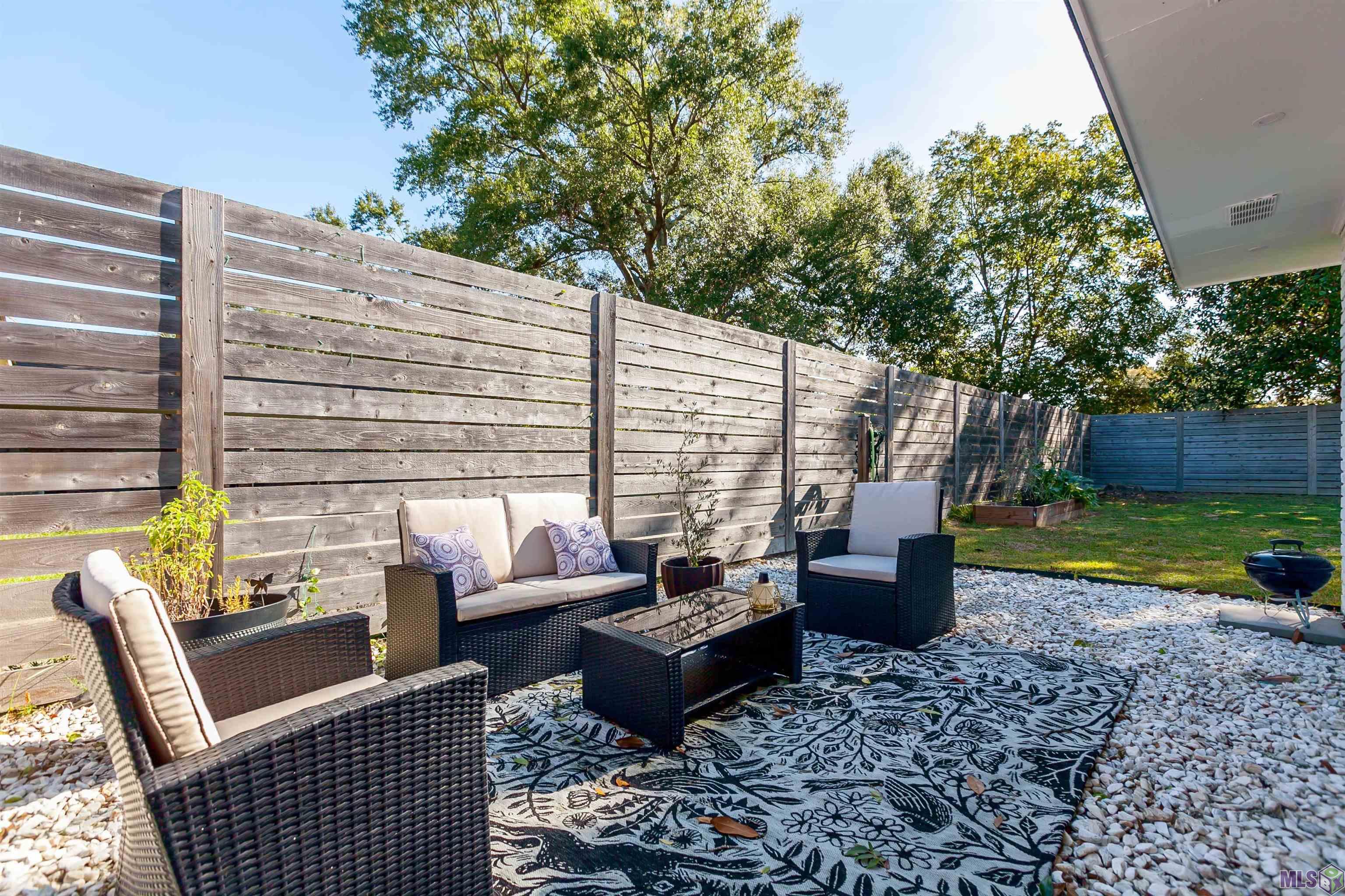 1144 Rue Crozat Baton Rouge, LA 70810 - Photo 27 of 39 Outdoor Retreat