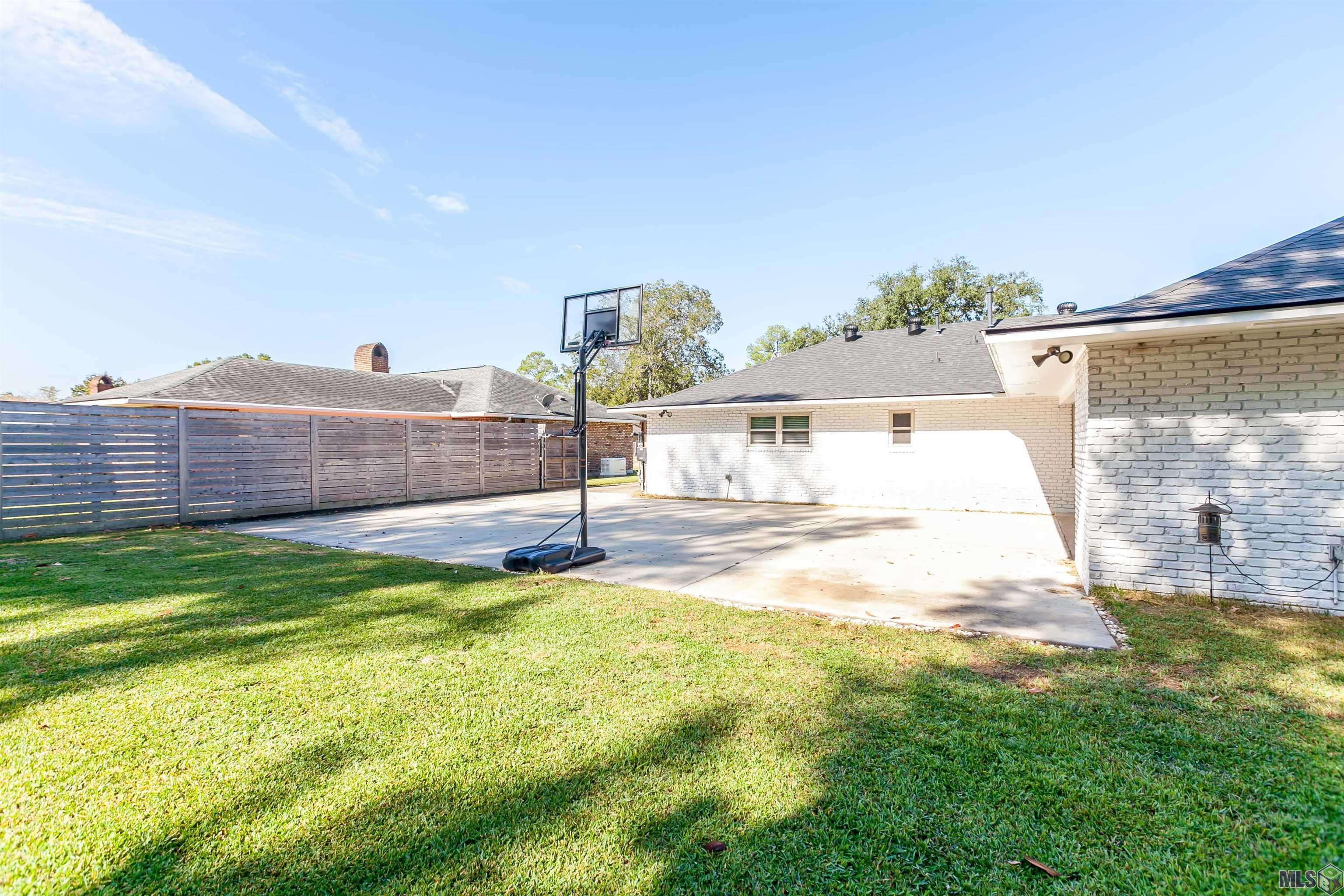 1144 Rue Crozat Baton Rouge, LA 70810 - Photo 33 of 39