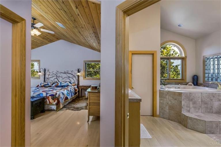 60490 Bobcat Road Bend, OR 97702 - Photo 20 of 25 Additional Photo