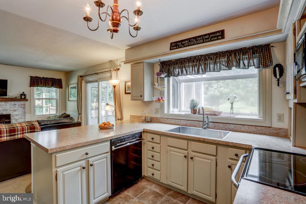 129 Ridings Way Lancaster, PA 17601 - Photo 17 of 56 Gallery Image 17