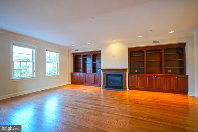 $1,100,000 | 117 Savannah Road, Unit B, Lewes, DE 19958