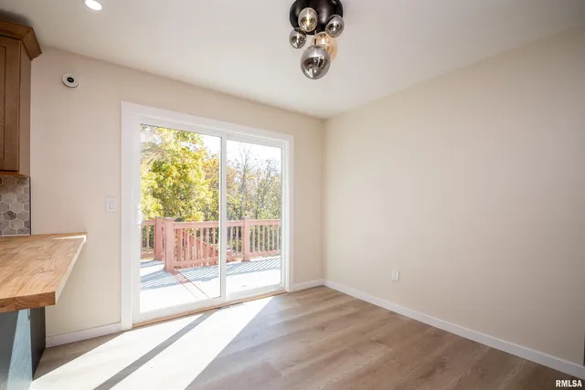 $229,000 | 4502 Northwest Scenic Drive, Peoria, IL 61615