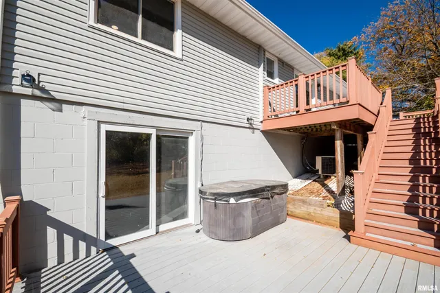 $229,000 | 4502 Northwest Scenic Drive, Peoria, IL 61615