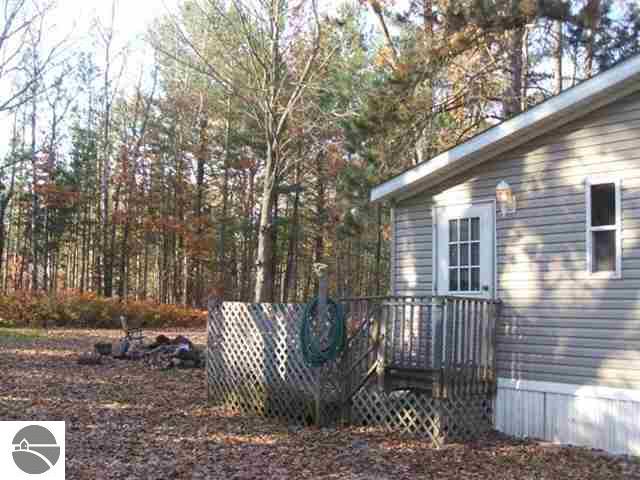 2630 South 39 Road Cadillac, MI 49601 - Photo 3 of 13 1698377-2.JPG